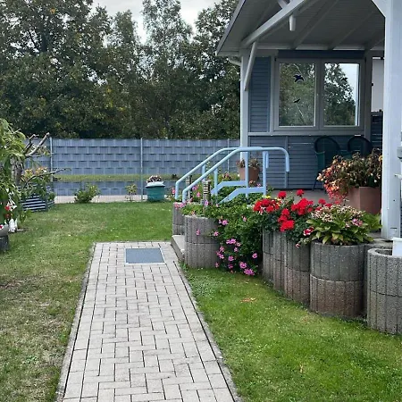 Zwei-raum Fuer Max. 4 Personen Magdeburg