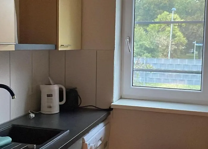 Zwei-raum Fuer Max. 4 Personen Magdeburg